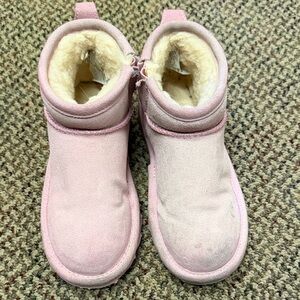 BearPaw Light Pink Kids Boots